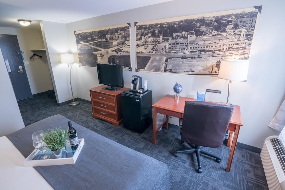 Westport Kansas City, Tapestry Collection By Hilton Hotel Kansas City